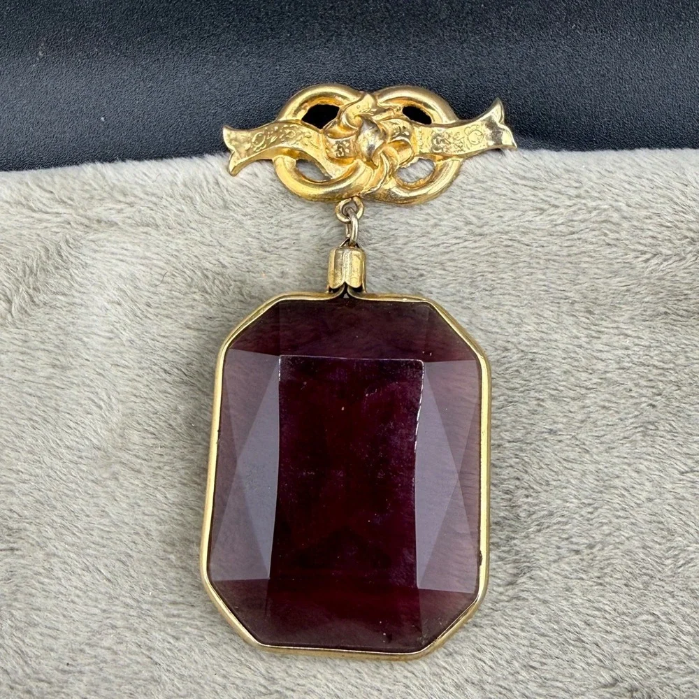 Vintage Signed Purple Faceted‎ Glass Watch Fob Brooch Gold Tone